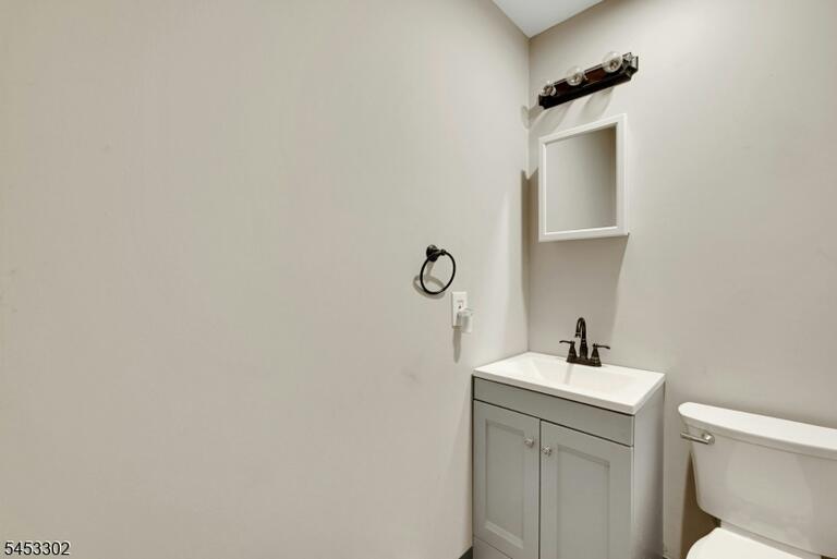 Property listing MLS 4046397 photo 12