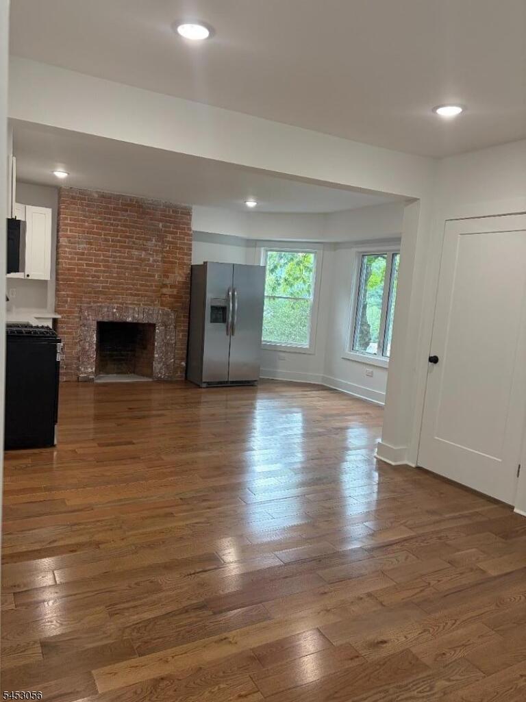 Property listing MLS 4046400 photo 6