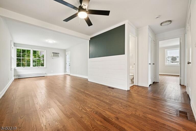 Property listing MLS 4046401 photo 11
