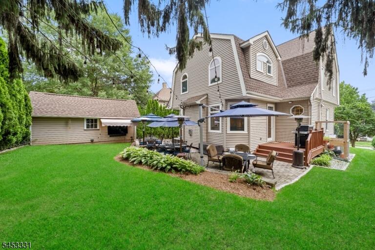 Property listing MLS 4046444 photo 3