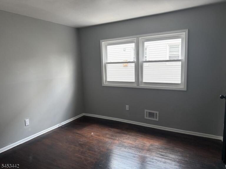 Property listing MLS 4046498 photo 4