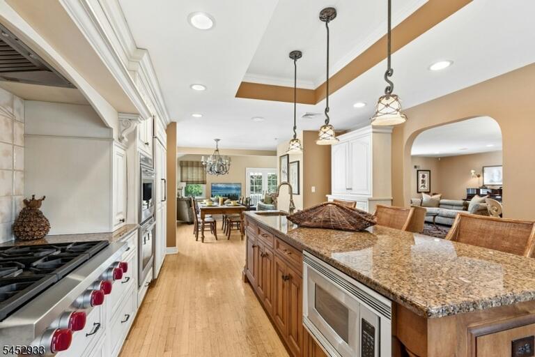 Property listing MLS 4046502 photo 14