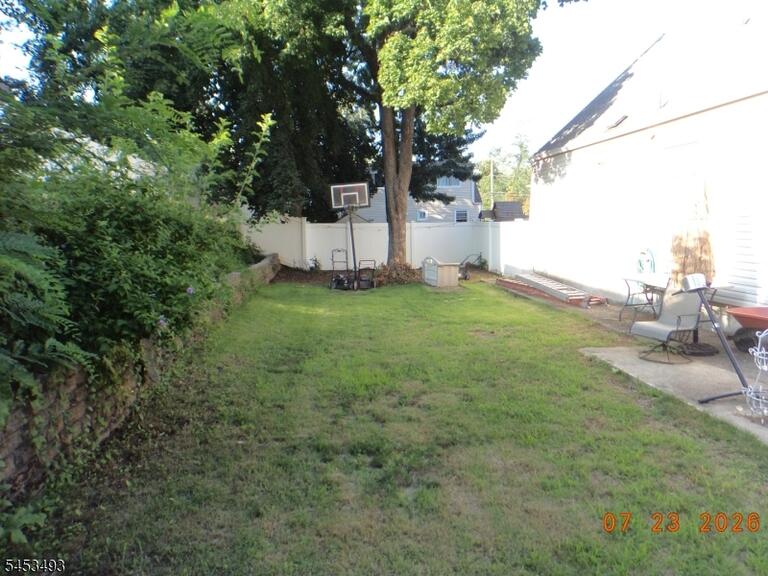 Property listing MLS 4046542 photo 22