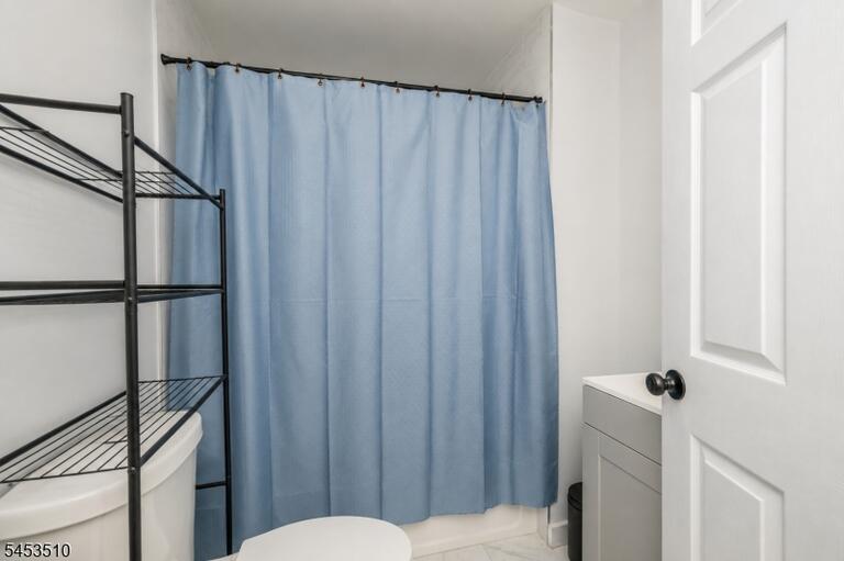 Property listing MLS 4046560 photo 13
