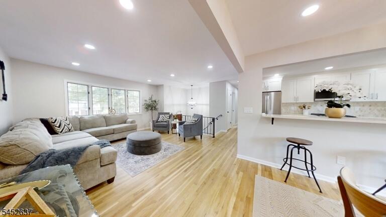 Property listing MLS 4046587 photo 6