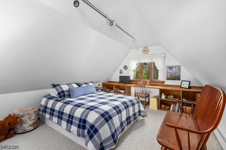 Property listing MLS 4046592 photo 31