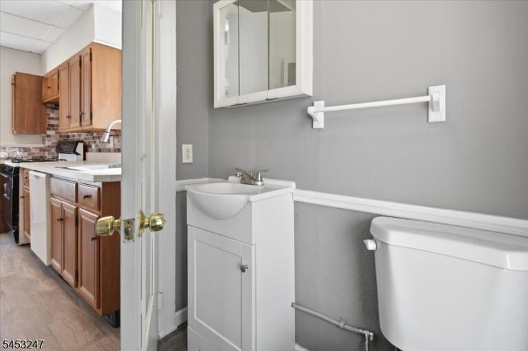 Property listing MLS 4046600 photo 21