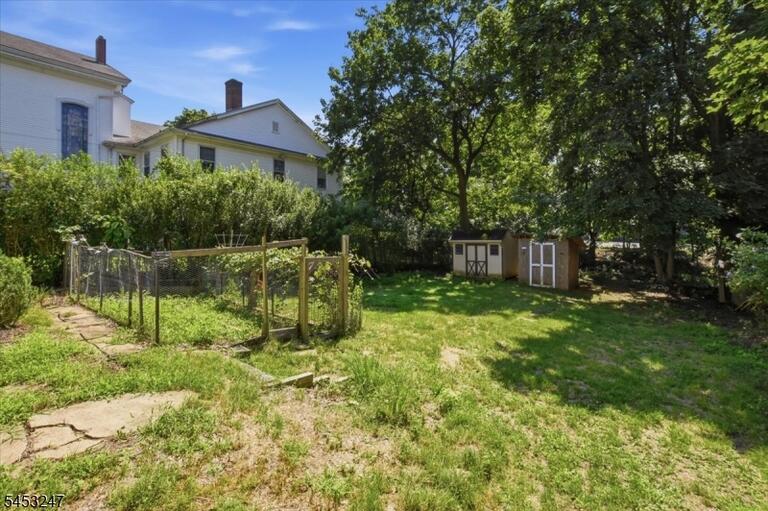 Property listing MLS 4046600 photo 37