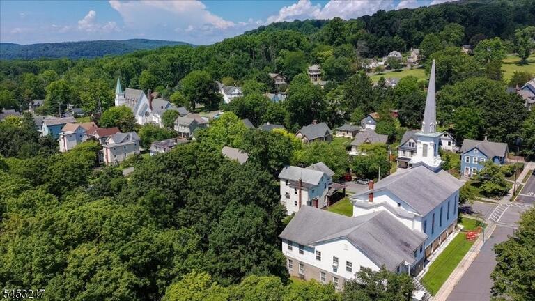 Property listing MLS 4046600 photo 41