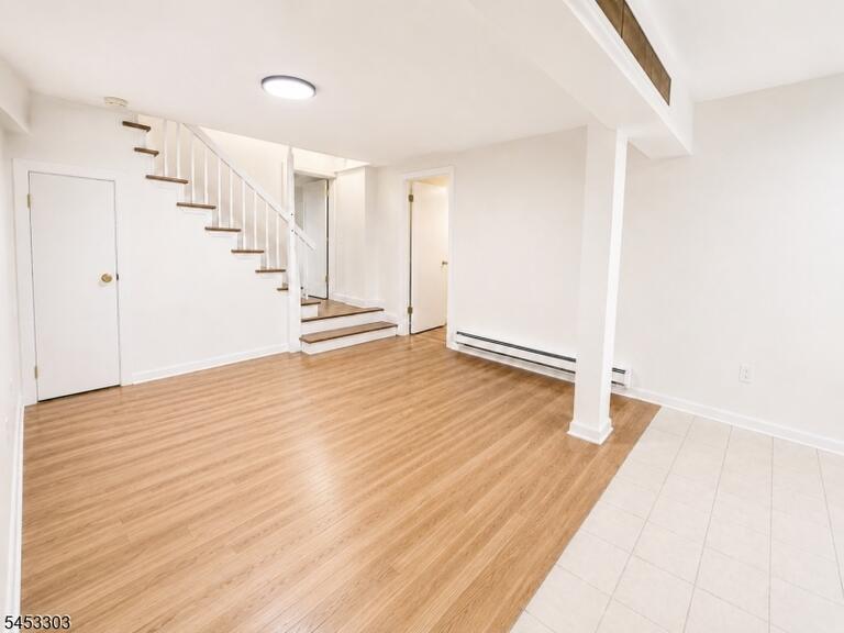 Property listing MLS 4046634 photo 13