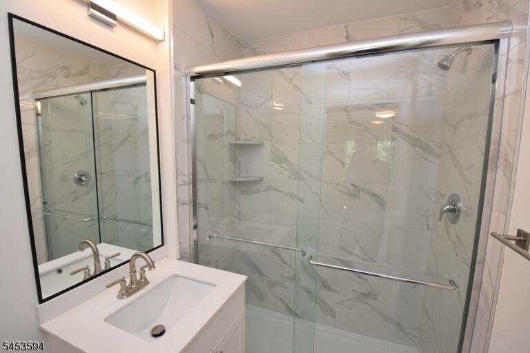 Property listing MLS 4046688 photo 14
