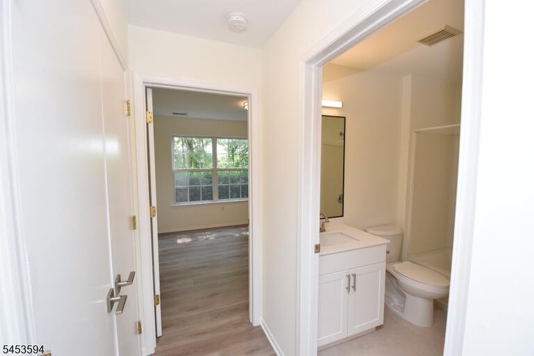 Property listing MLS 4046688 photo 16