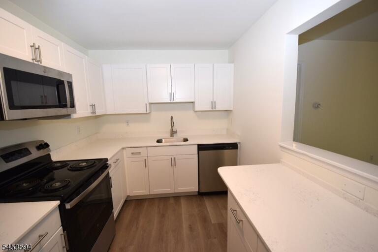 Property listing MLS 4046688 photo 4
