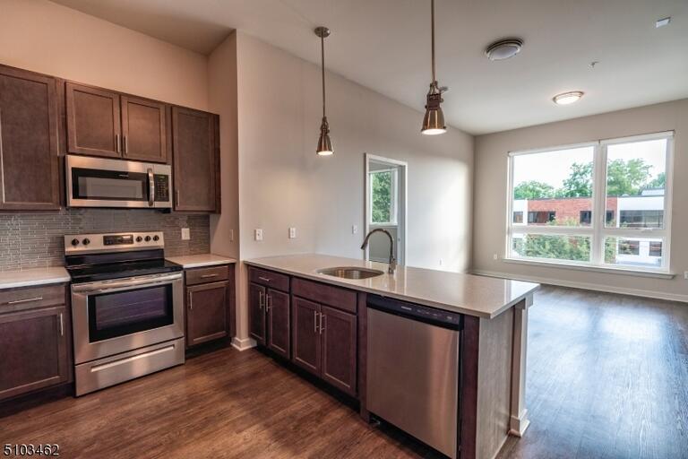 Property listing MLS 4046707 photo 6