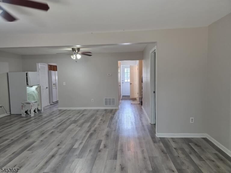 Property listing MLS 4046718 photo 9