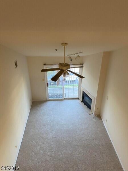 Property listing MLS 4046734 photo 4
