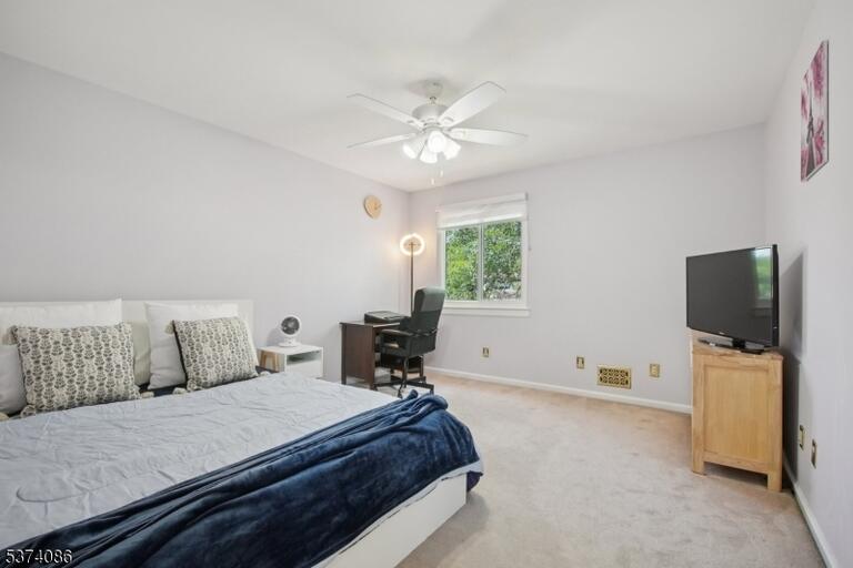 Property listing MLS 4046776 photo 25