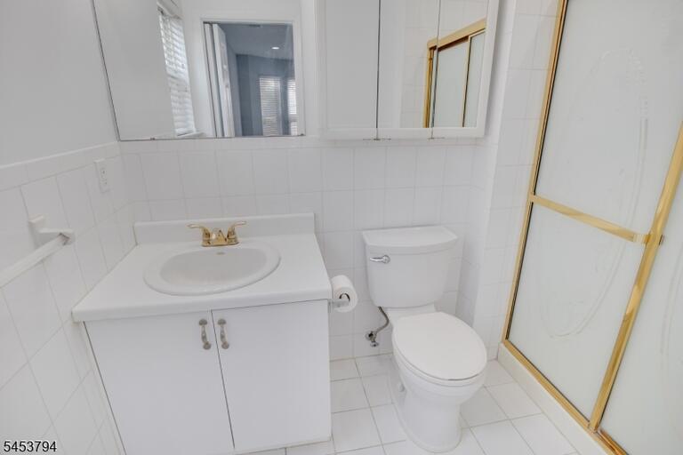 Property listing MLS 4046823 photo 26