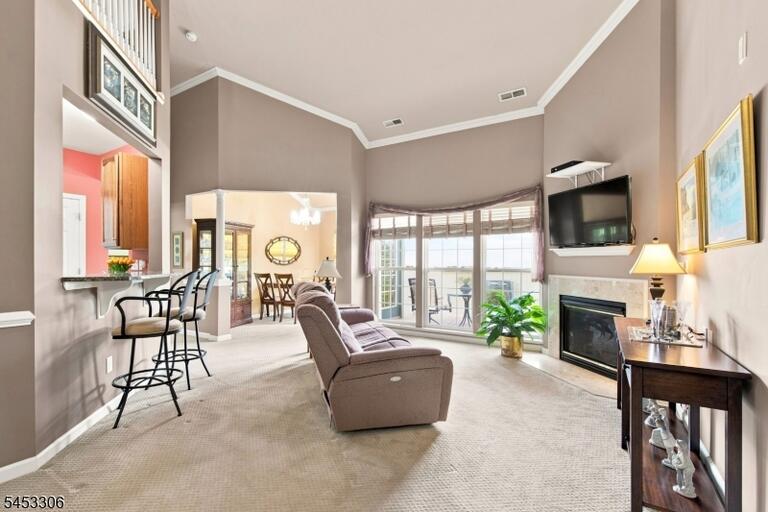 Property listing MLS 4046834 photo 6