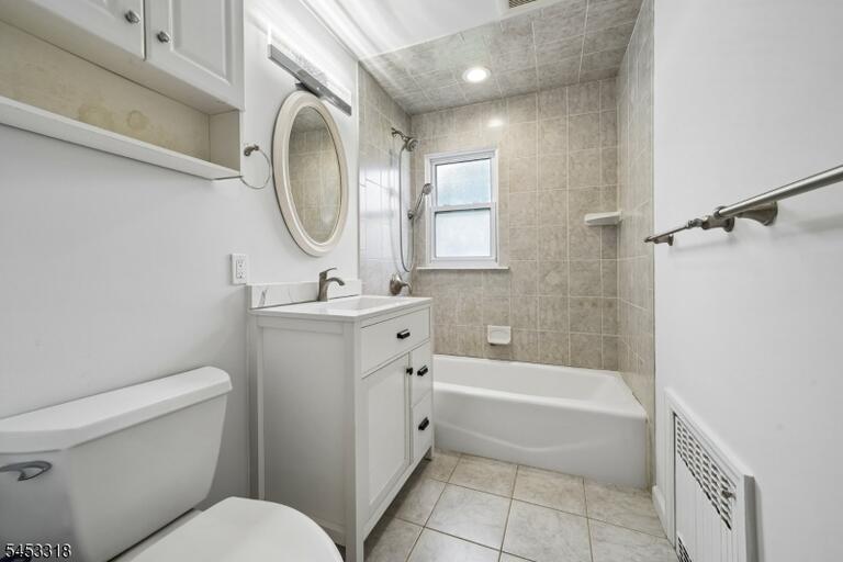 Property listing MLS 4046835 photo 18