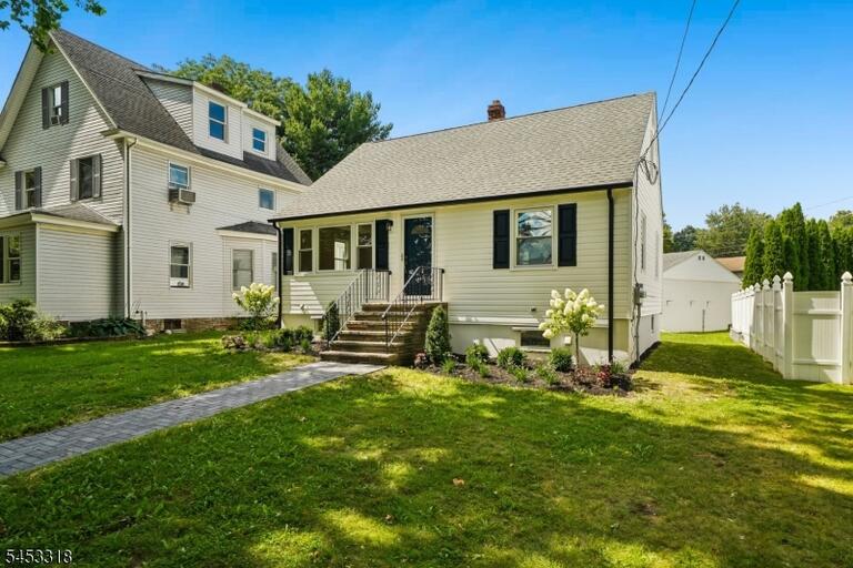 Property listing MLS 4046835 photo 3