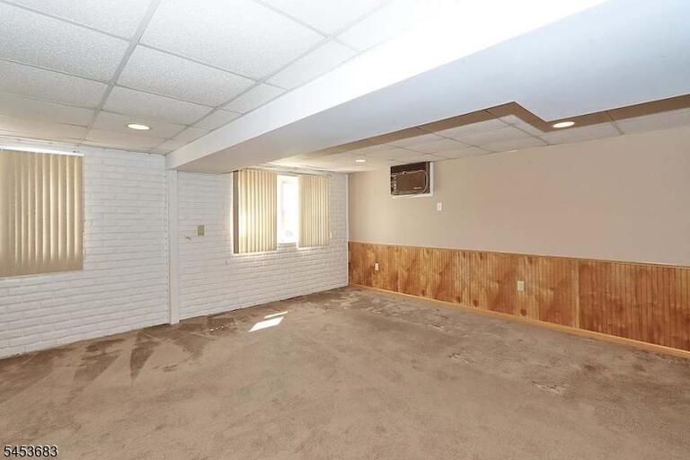 Property listing MLS 4046857 photo 17