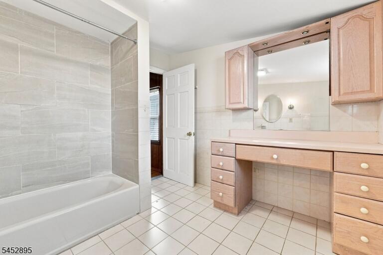 Property listing MLS 4046879 photo 20