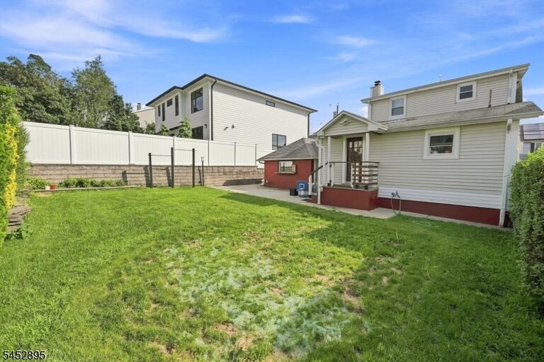 Property listing MLS 4046879 photo 34
