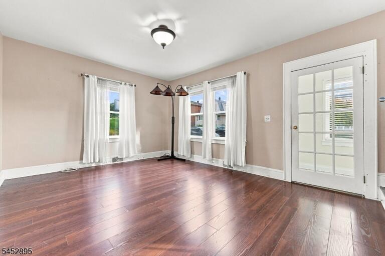 Property listing MLS 4046879 photo 6
