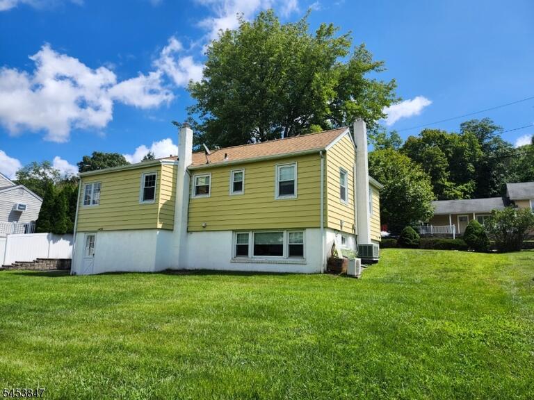 Property listing MLS 4046886 photo 5