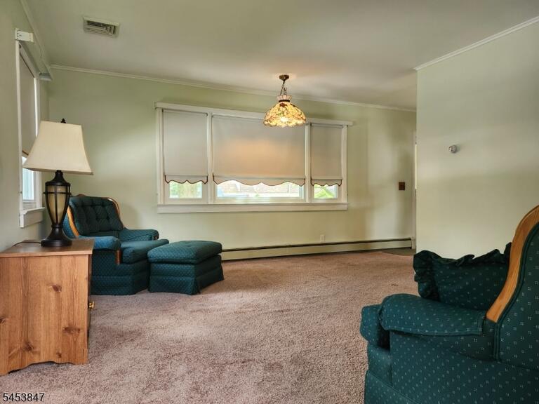 Property listing MLS 4046886 photo 9
