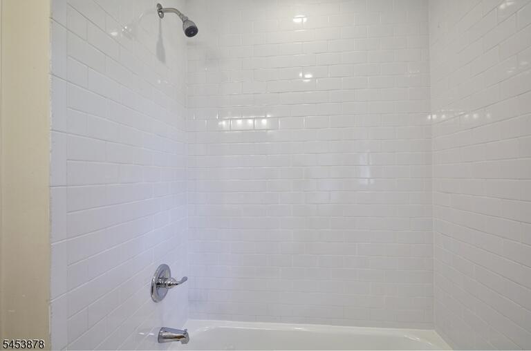 Property listing MLS 4046896 photo 12
