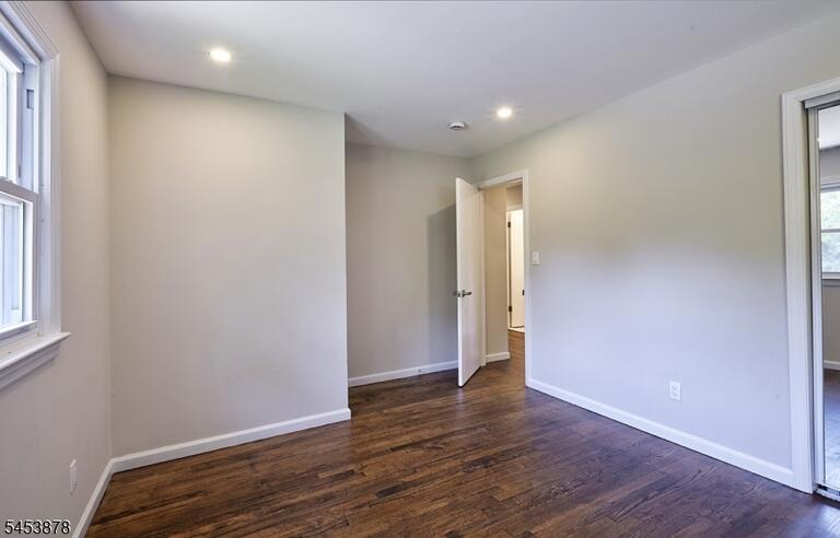 Property listing MLS 4046896 photo 17