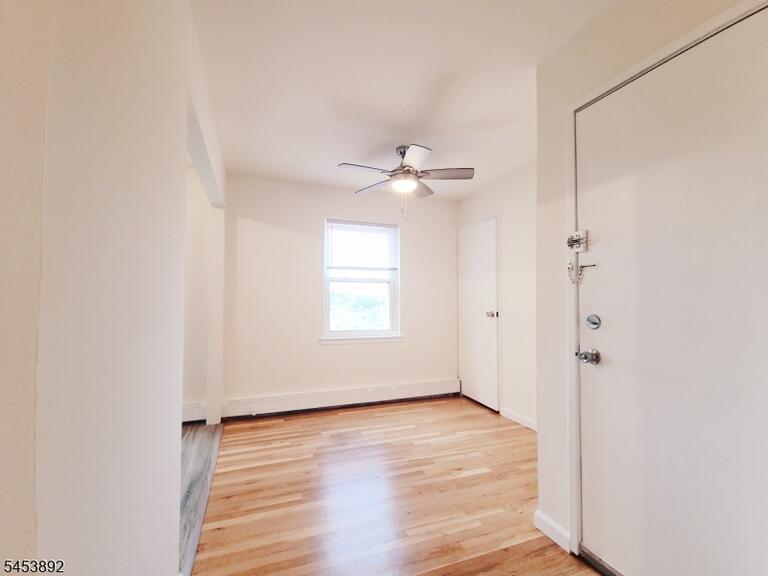 Property listing MLS 4046931 photo 8