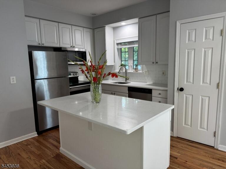 Property listing MLS 4046952 photo 11