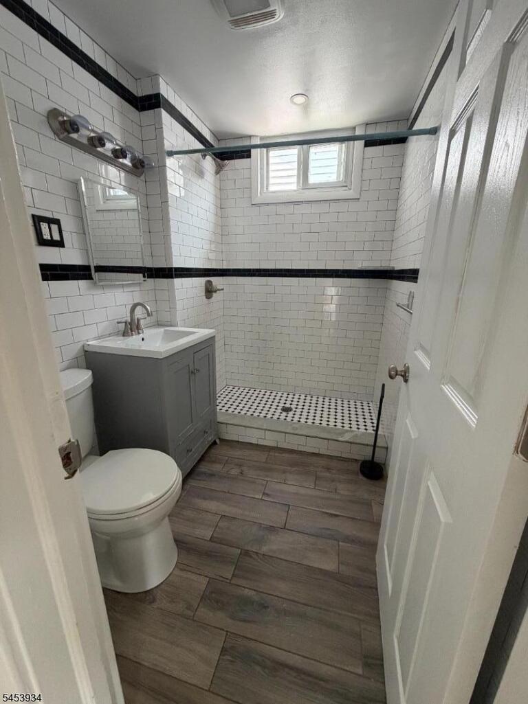 Property listing MLS 4046953 photo 11