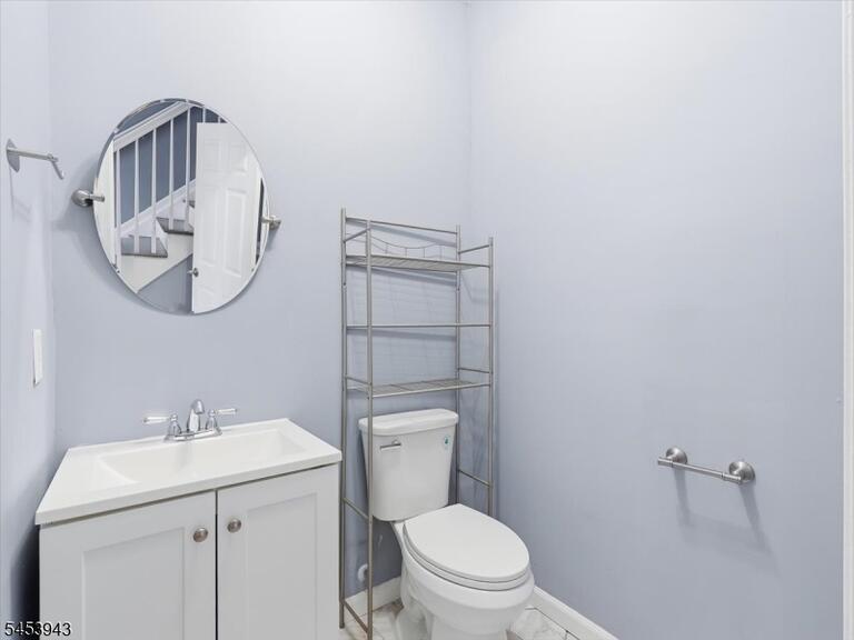 Property listing MLS 4046957 photo 15