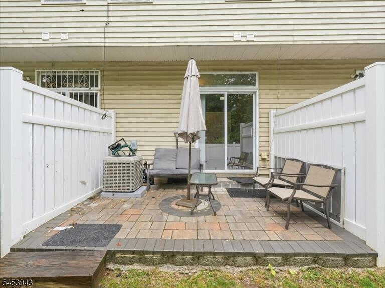 Property listing MLS 4046957 photo 20