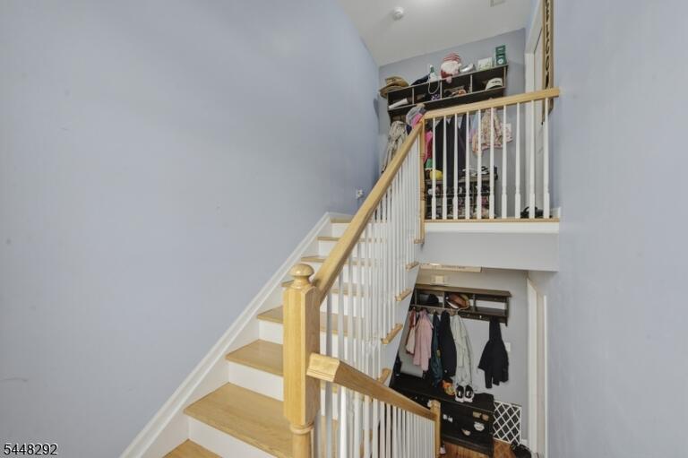 Property listing MLS 4046968 photo 26