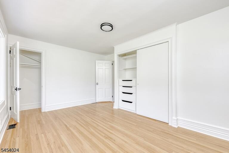 Property listing MLS 4047027 photo 11