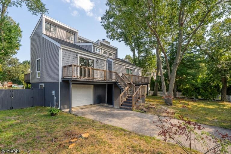 Property listing MLS 4047047 photo 2