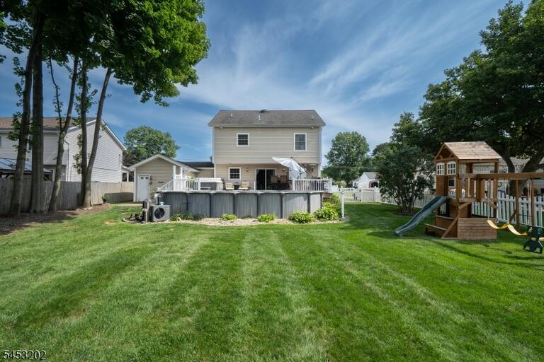 Property listing MLS 4047075 photo 33