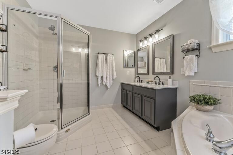 Property listing MLS 4047077 photo 24