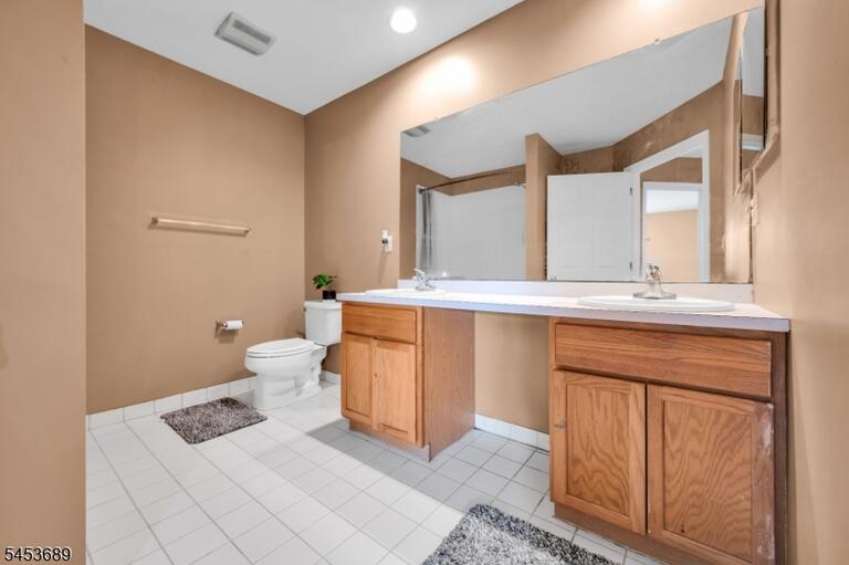 Property listing MLS 4047086 photo 17