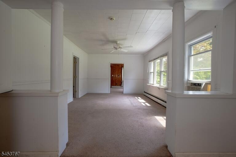 Property listing MLS 4047091 photo 19