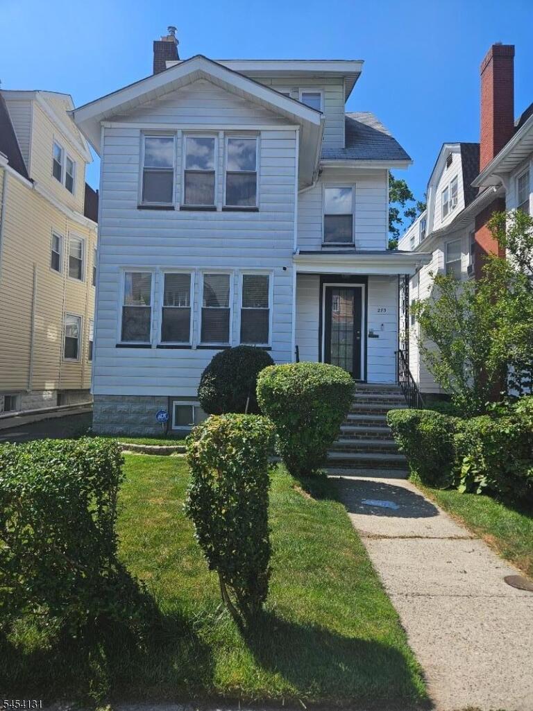 Property listing MLS 4047117 photo 1