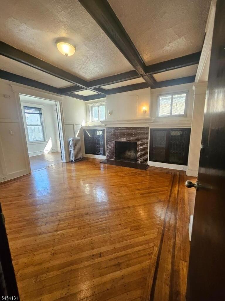 Property listing MLS 4047117 photo 3