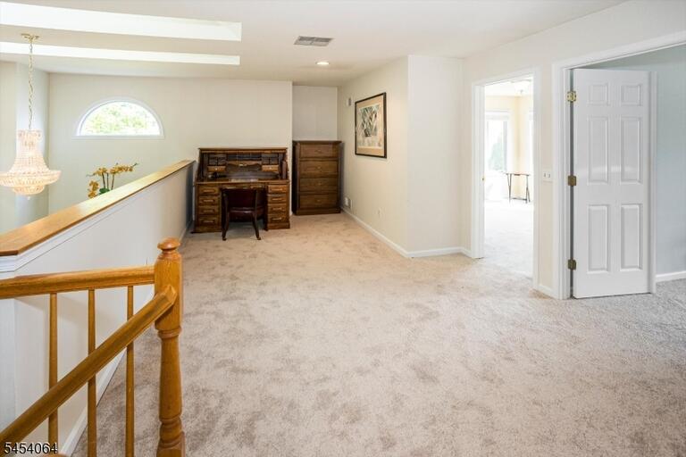 Property listing MLS 4047122 photo 22