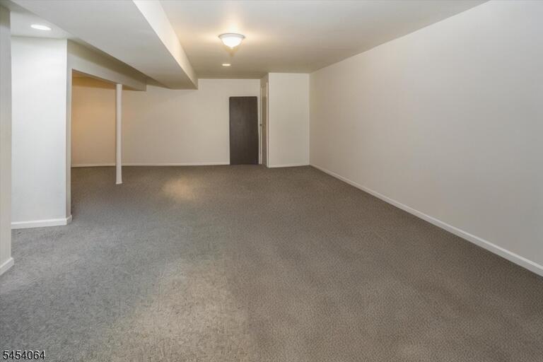 Property listing MLS 4047122 photo 38