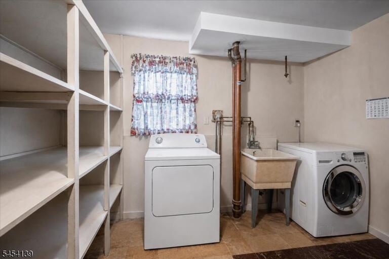 Property listing MLS 4047125 photo 37